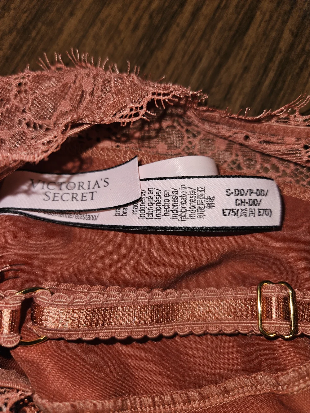 Victoria's Secret Lace Triangle Bralette in Copper Rust